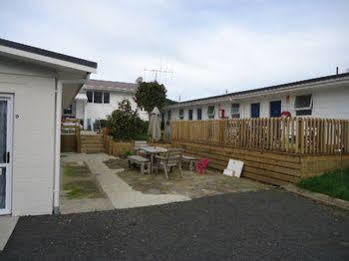 Racecourse Motel Paeroa Exterior photo